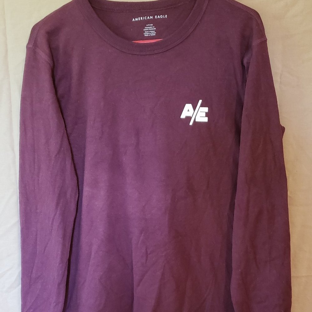 American Eagle, Maroon, long sleeve shirt, Size Mens Small